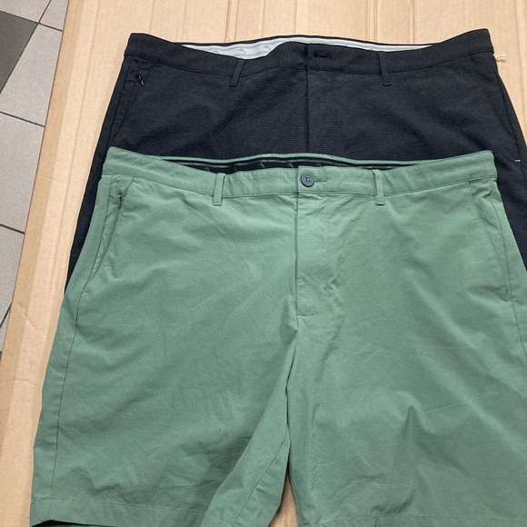 Tommy Bahama shorts - Picture 1 of 13